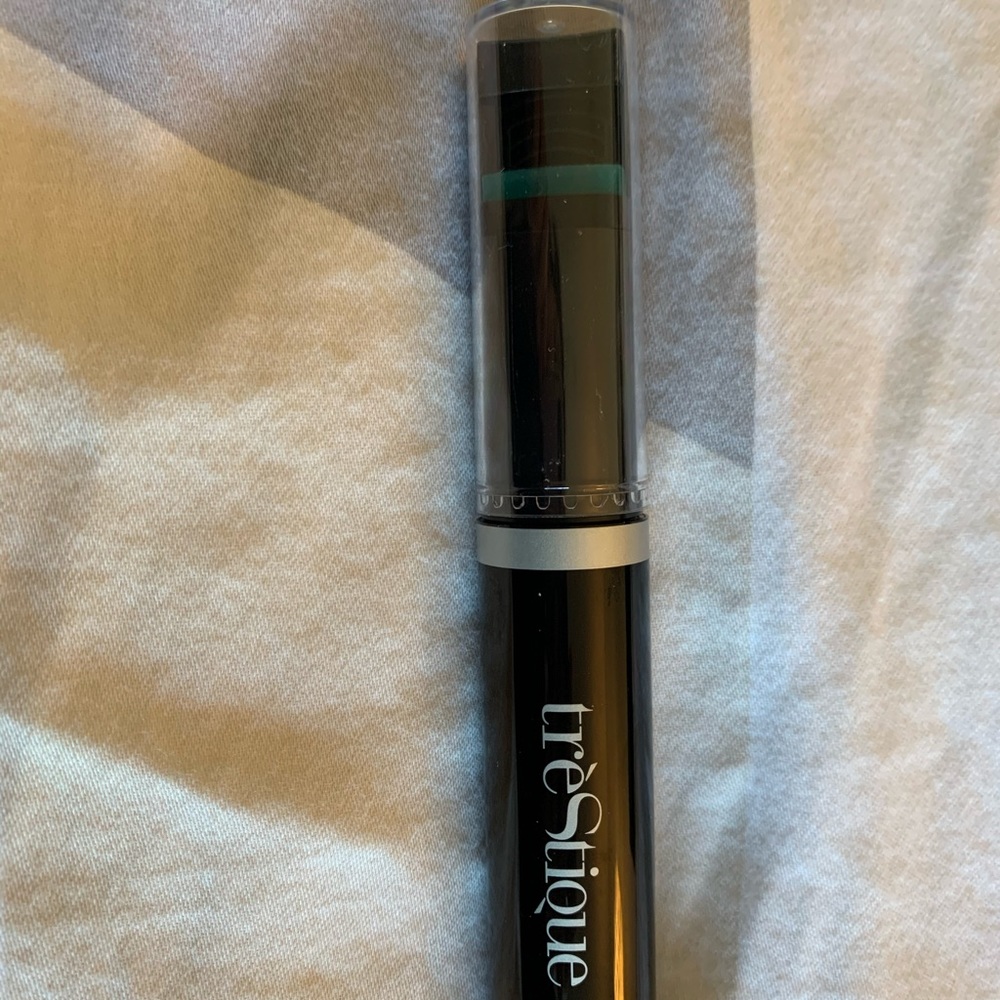 Makeup bundle - Picture 3 of 4